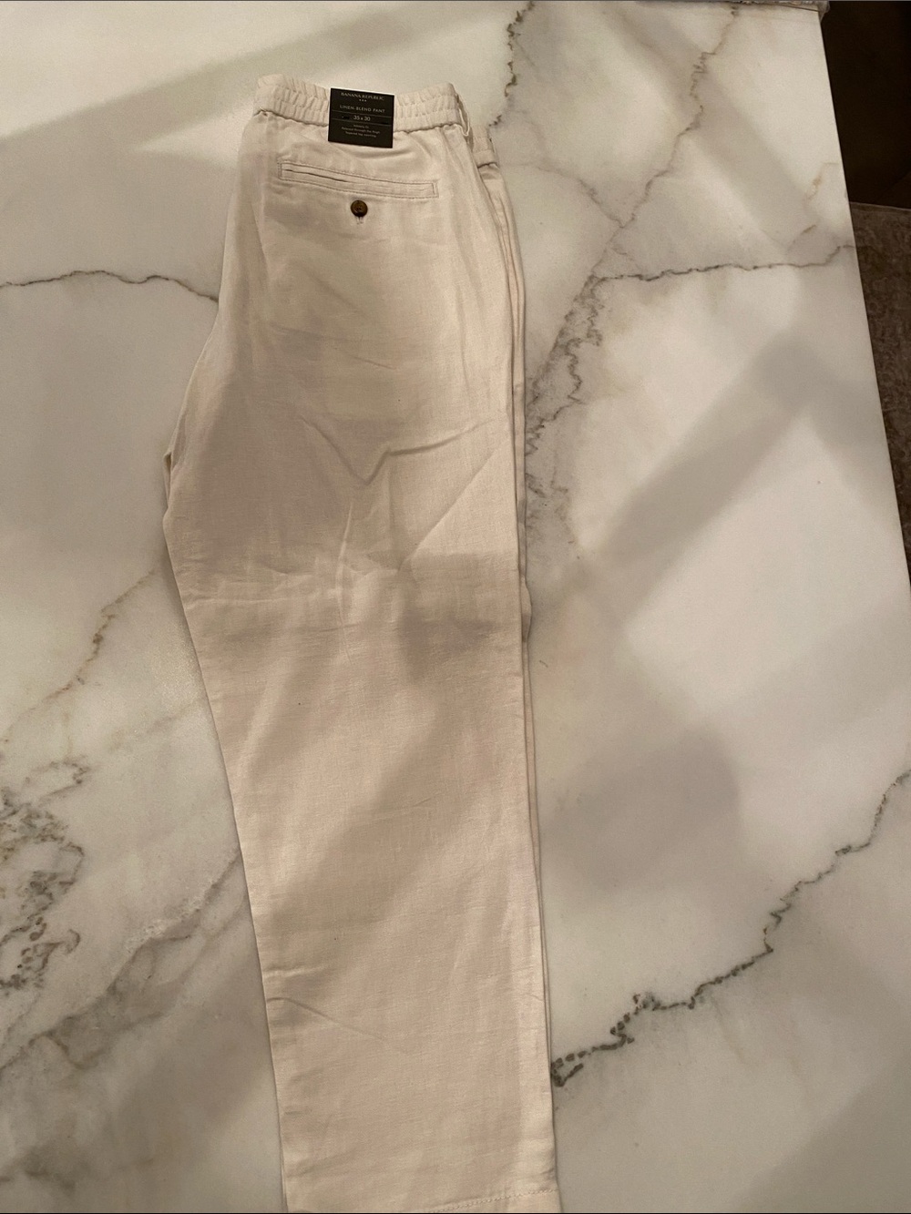 Banana Republic Cream/Tan Men’s Pants